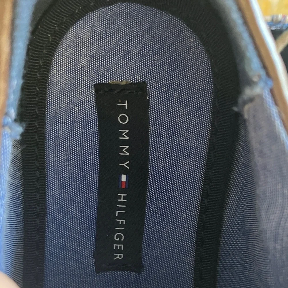 Tommy Hilfiger Kids Tan Dress Shoes
